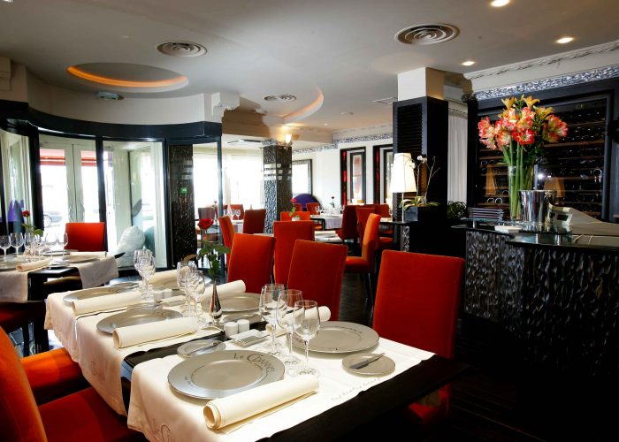 Gastronomía y Hotelería