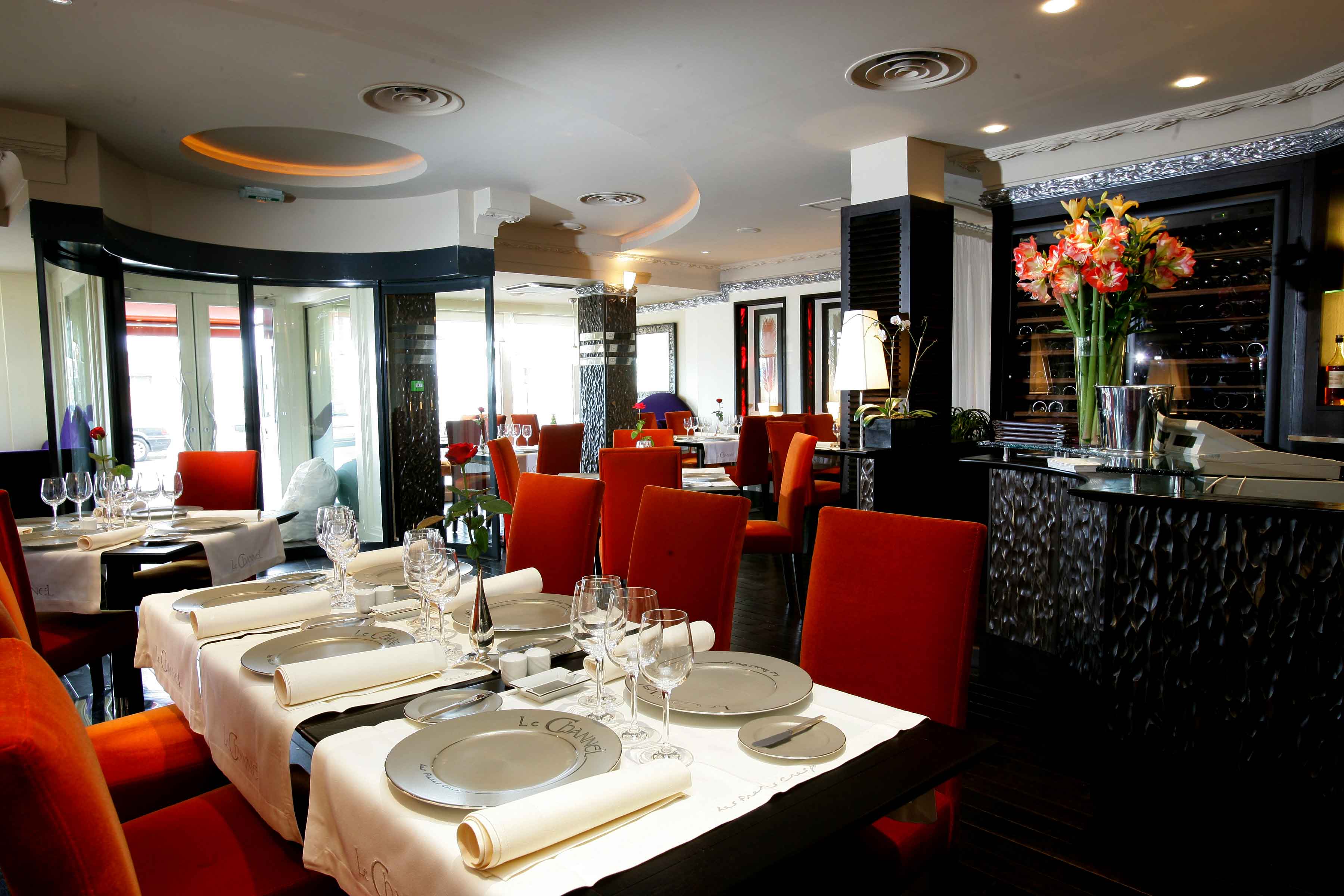 Gastronomía y Hotelería